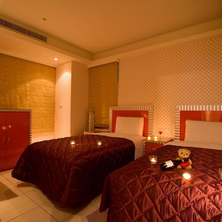 Happy Hotel Taipei Exterior photo