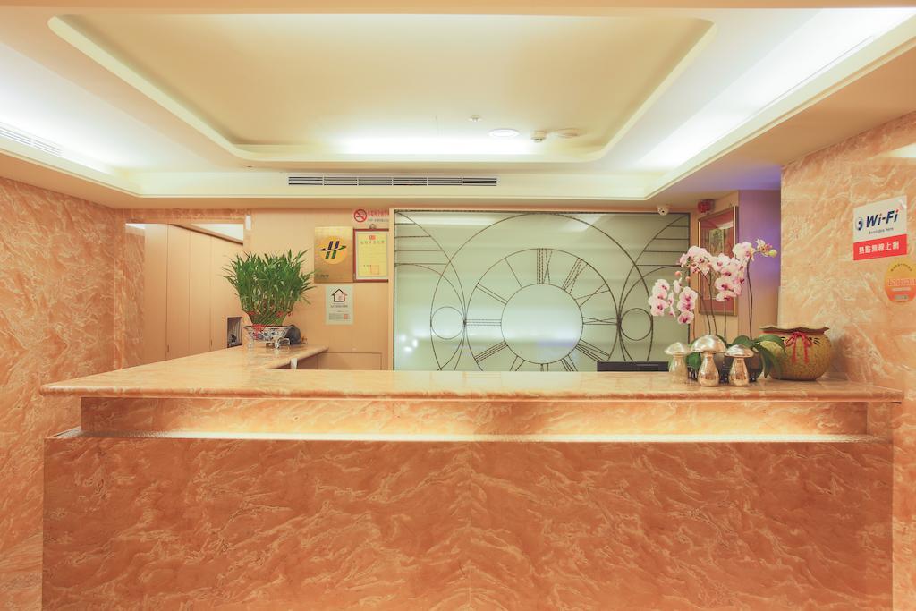 Happy Hotel Taipei Exterior photo